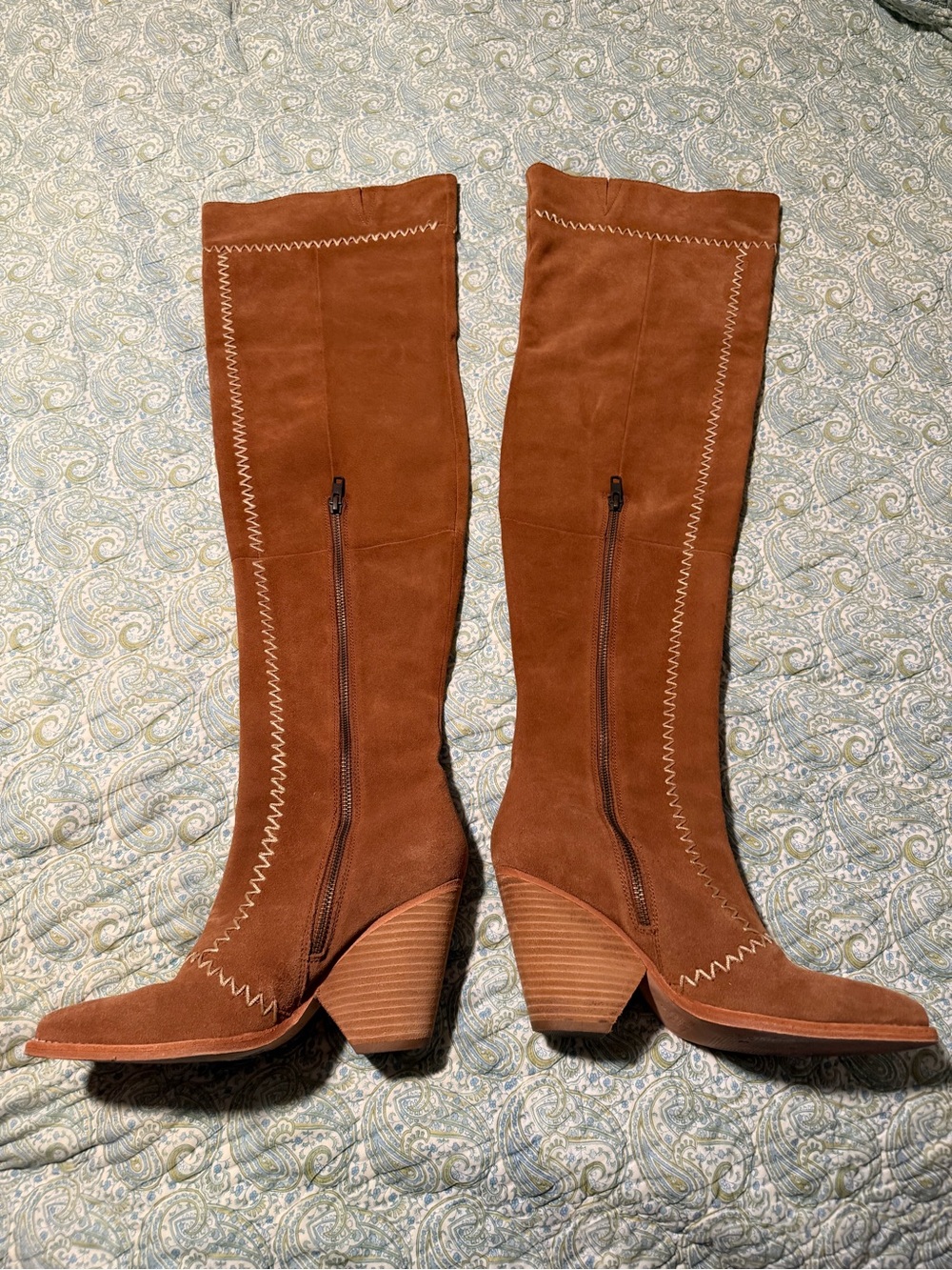 ✨Spell and the Gypsy✨ Zephyr Over the Knee boots - Picture 8 of 8